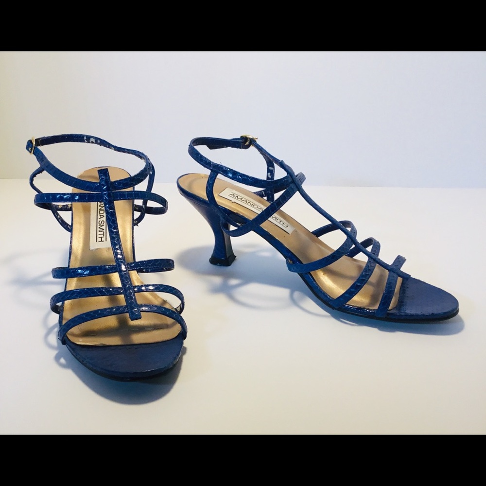 Amanda Smith Strap Shoes Size 9 Periwinkle Blue